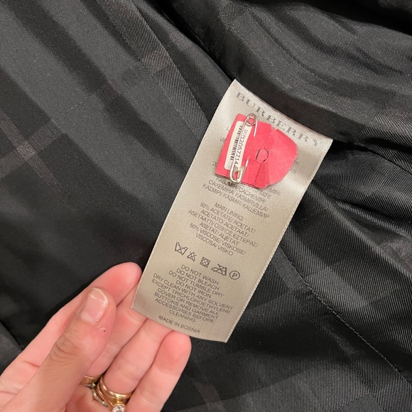 Burberry Black Wool Belted Mid-Length Coat - Picture 9 of 16